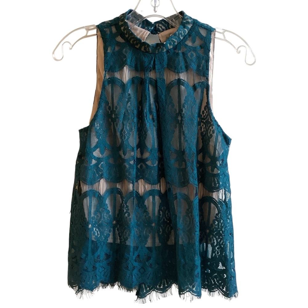 Love, Fire NWT Teal Lace Sleeveless Top Misses size S